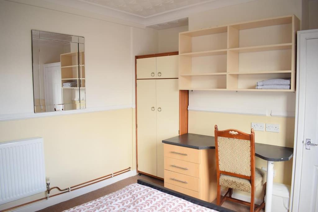 House Stay In Bangor North Wales Εξωτερικό φωτογραφία