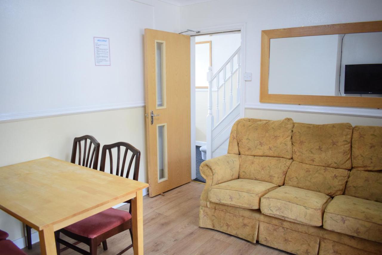 House Stay In Bangor North Wales Εξωτερικό φωτογραφία