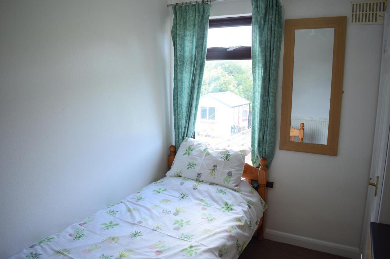 House Stay In Bangor North Wales Εξωτερικό φωτογραφία
